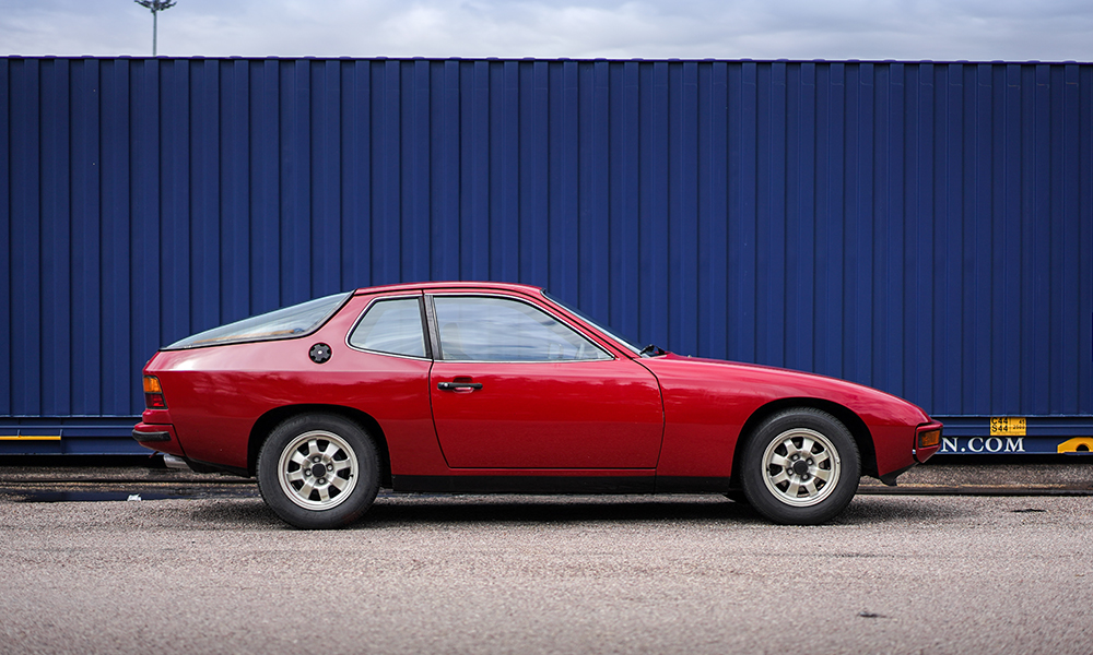 Echter Auto-Klassiker: Porsche 924. SilverDAT CLASSIC ermöglicht Oldtimer-Gutachten direkt in der Sachverständigen-Software